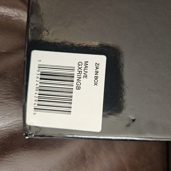 NWT Betsy Johnson long zip around wallet, rose print, cream and mauve - Picture 7 of 8